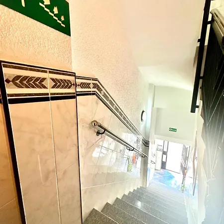 A T La Plaza Alto Apartment