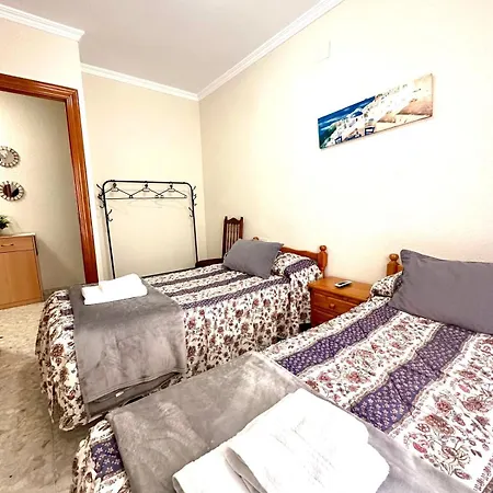 A T La Plaza Alto Calamonte