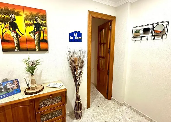 A T La Plaza Alto Calamonte