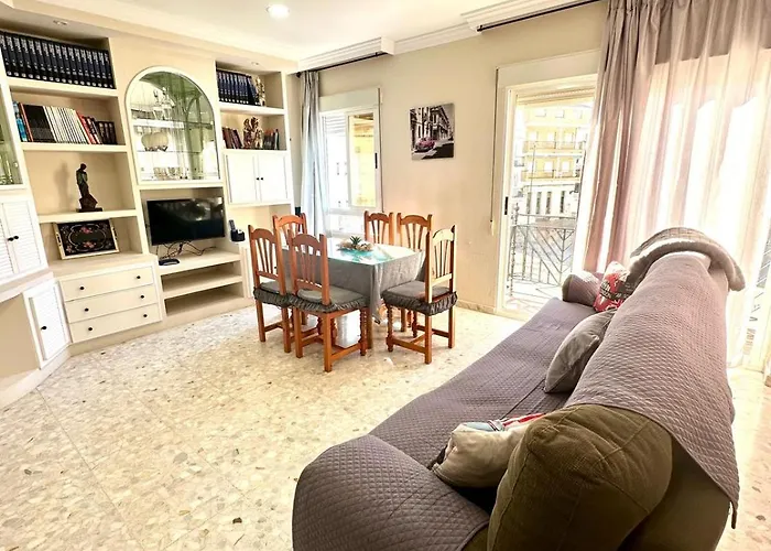 A T La Plaza Alto * Calamonte