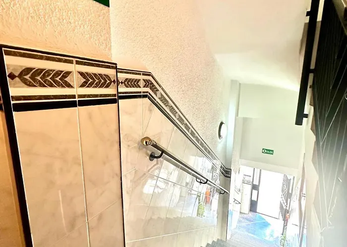 A T La Plaza Alto Appartement